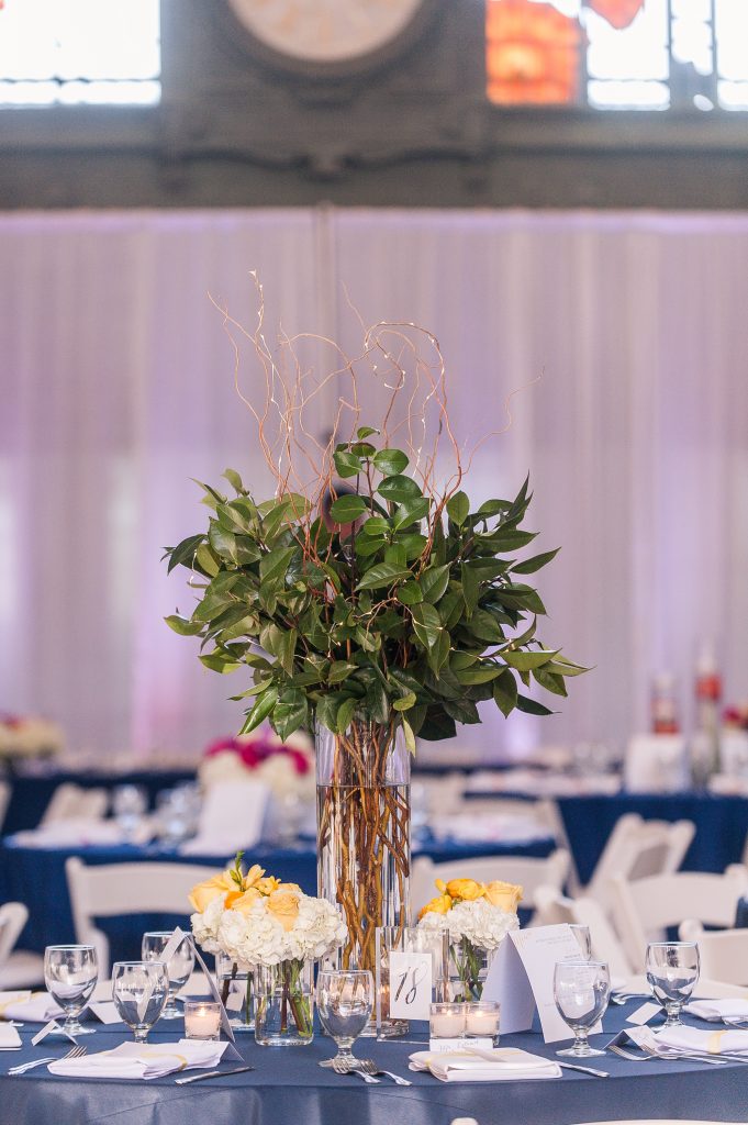 Union Station Wedding || Photo: Genesa Richards Photography ||Yellow Table