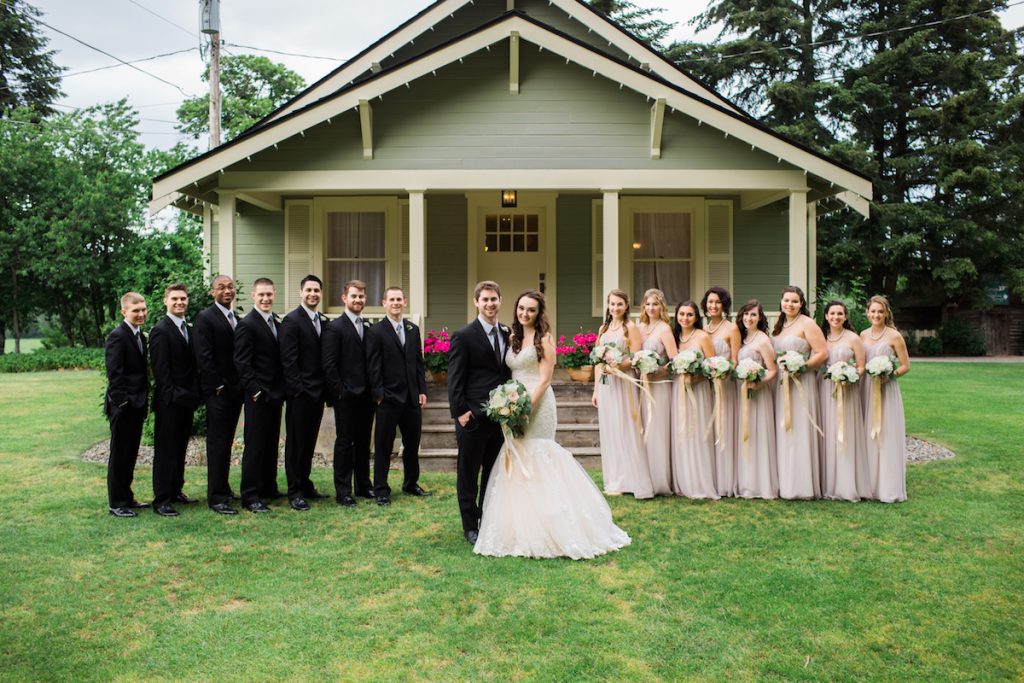 Vintage wedding at Kelley Farms. Flowers & planning by Jen's Blossoms