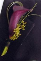 Floral arrangements and photos copyright � Jen's Blossoms 2004